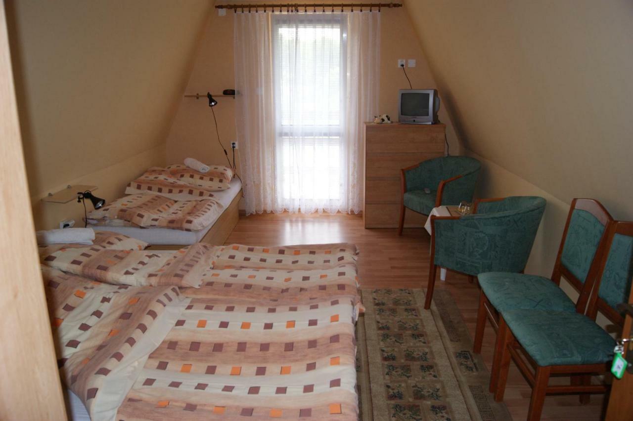 Penzión Koruna Nitrianske Rudno Exterior foto