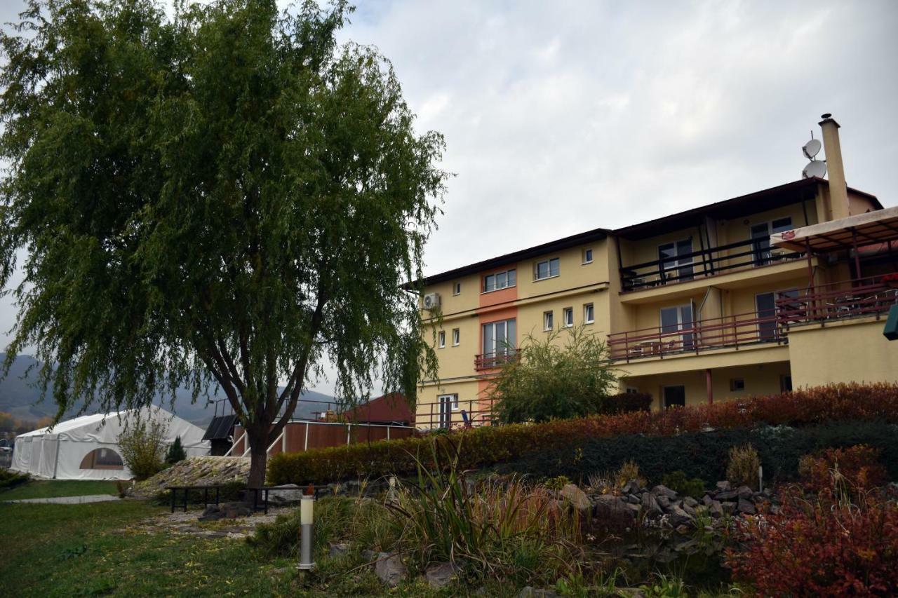 Penzión Koruna Nitrianske Rudno Exterior foto